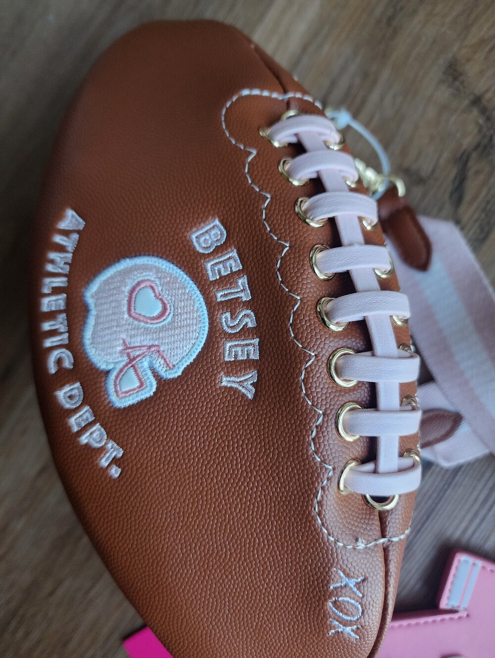 NWT Betsey Johnson Toss 2 Football Crossbody Bag πβ¨ - Picture 7 of 7